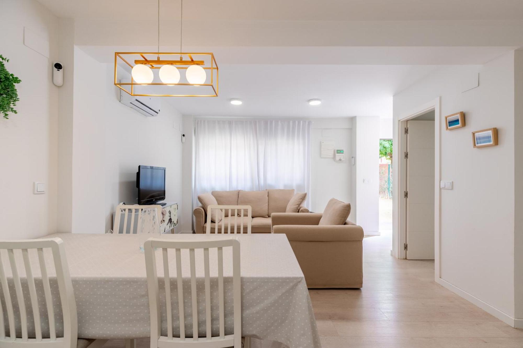 Whitey House In Triana